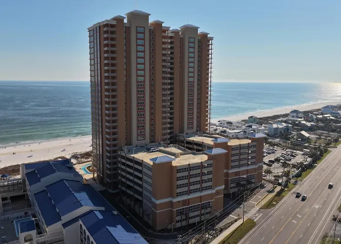 Phoenix Gulf Towers 1002 Apartment *